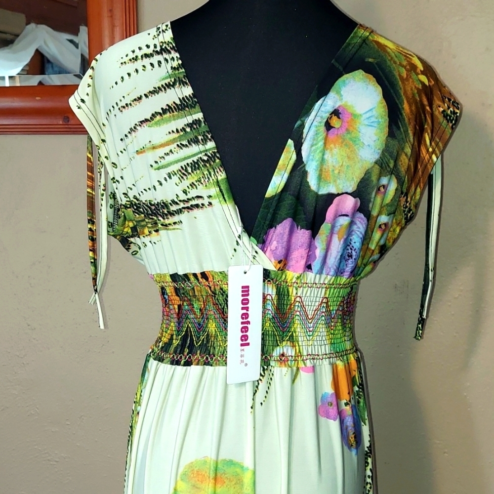 NWT Women's Morefeel Floral Abstract Empire Waist Matte Jersey Maxi Dress - Picture 8 of 12